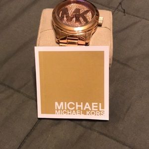MICHAEL KORS RUNWAY